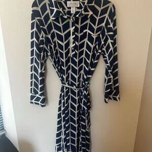 Donna Morgan Blue and White Midi Dress